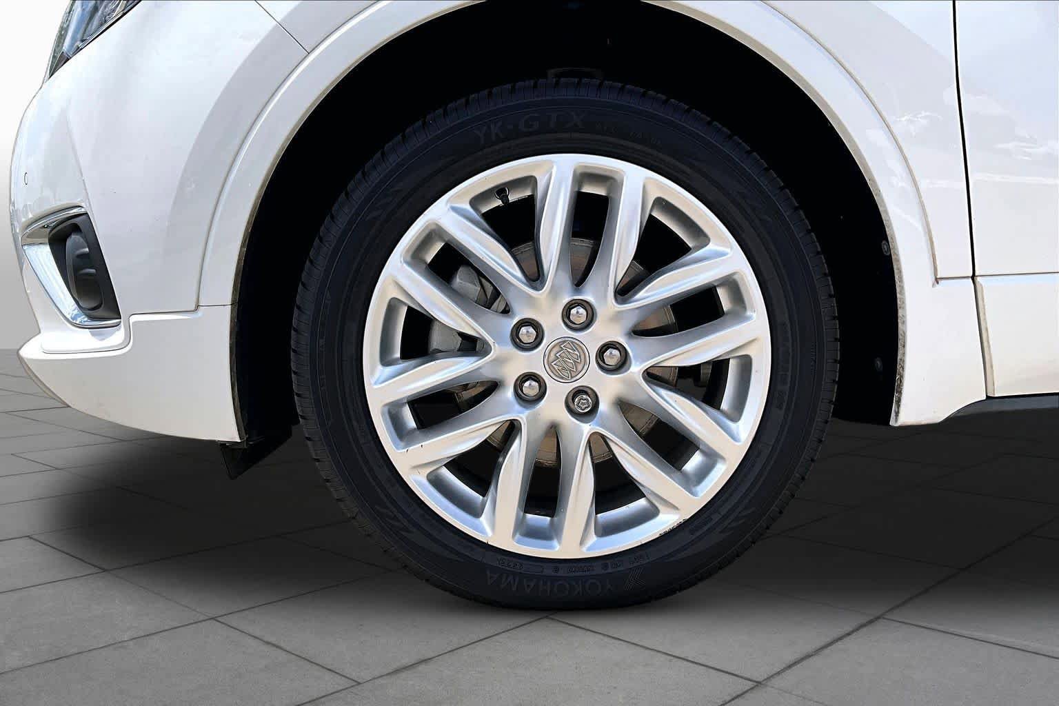 Used 2019 Buick Envision Premium w/ LPO, Cargo Package AWD/4WD image 9