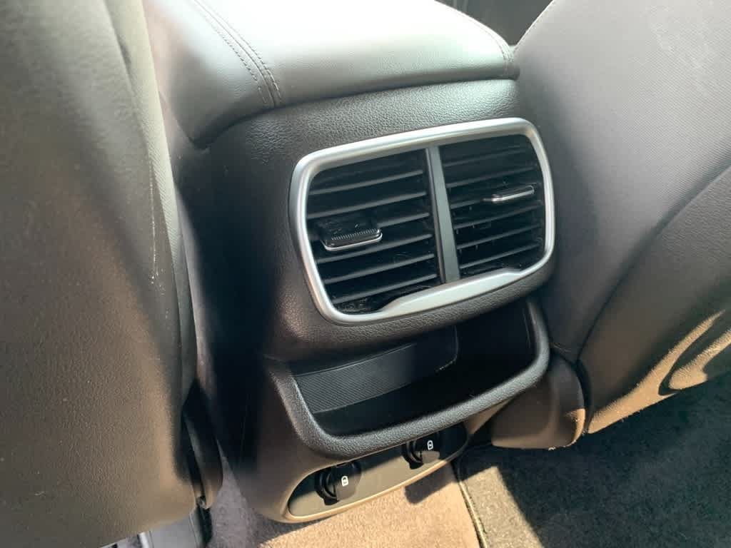 Used 2019 Hyundai Santa Fe SEL AWD/4WD image 19