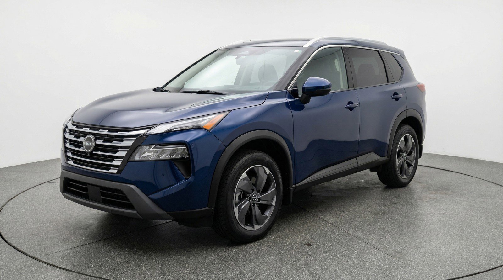 Used 2025 Nissan Rogue SV FWD image 3