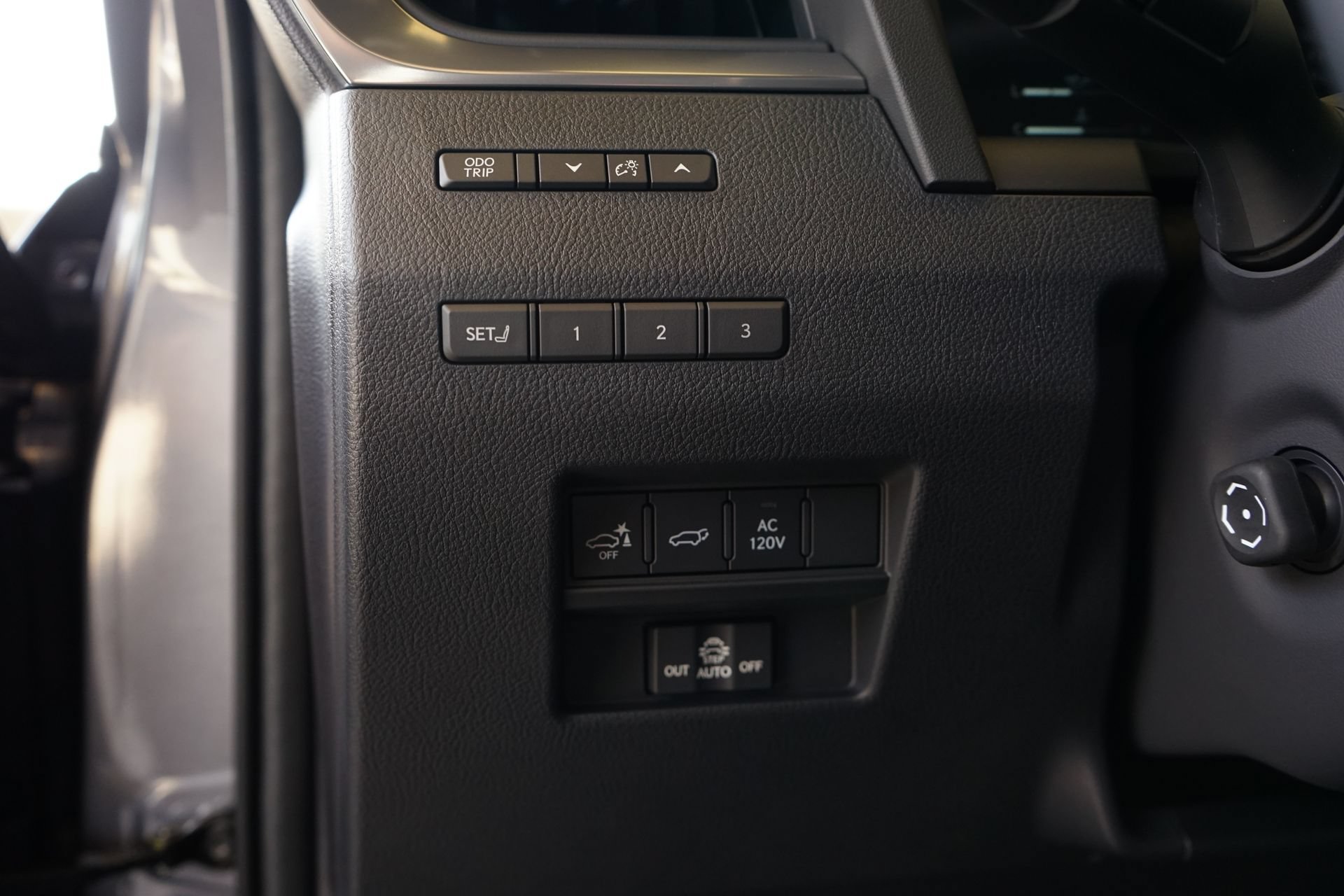 Used 2026 Lexus GX 550 AWD/4WD image 30
