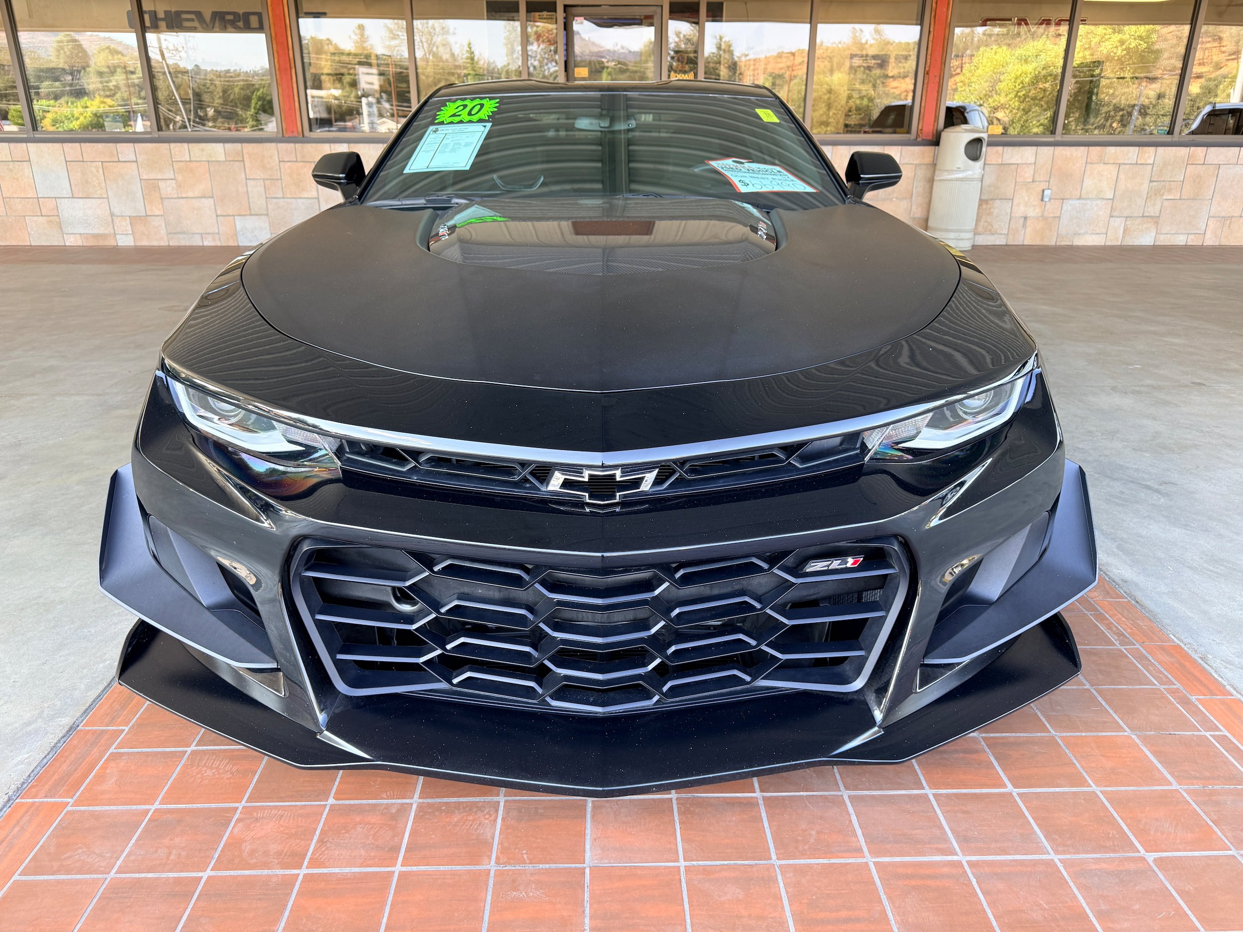 Used 2020 Chevrolet Camaro ZL1 RWD image 3