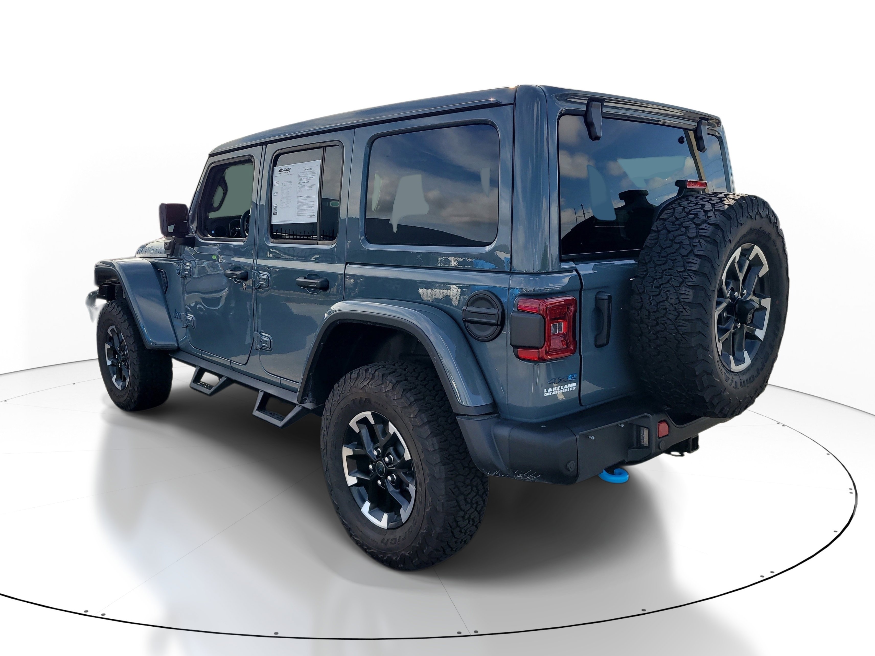 Used 2024 Jeep Wrangler Unlimited Rubicon 4xe image 6
