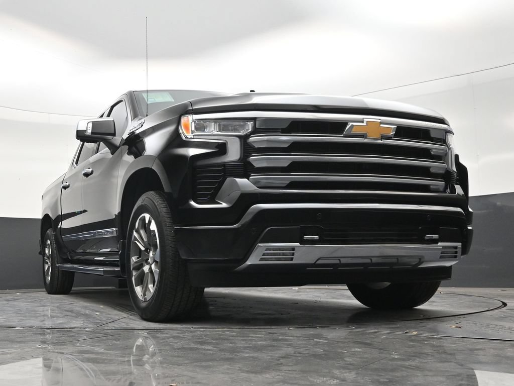 Used 2024 Chevrolet Silverado 1500 High Country RWD image 26