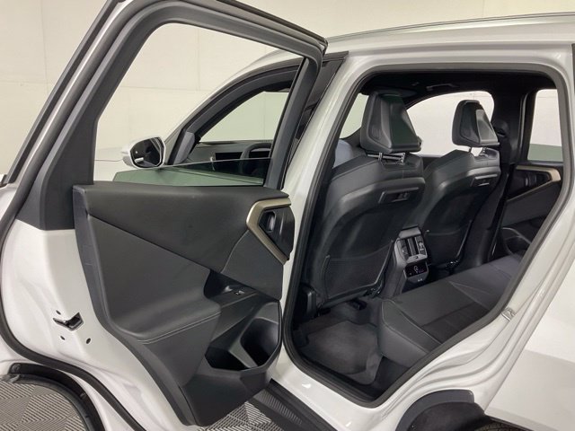 Certified 2025 BMW X3 xDrive30i w/ Premium Package AWD/4WD image 32