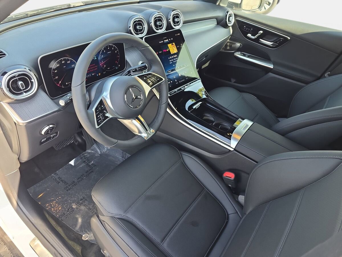 New 2026 Mercedes-Benz GLC 300 4MATIC image 16