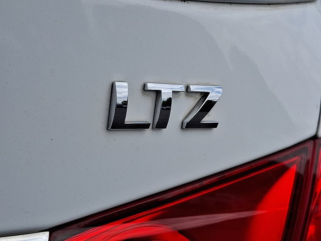 Used 2014 Chevrolet Cruze LTZ w/ RS Package FWD image 31