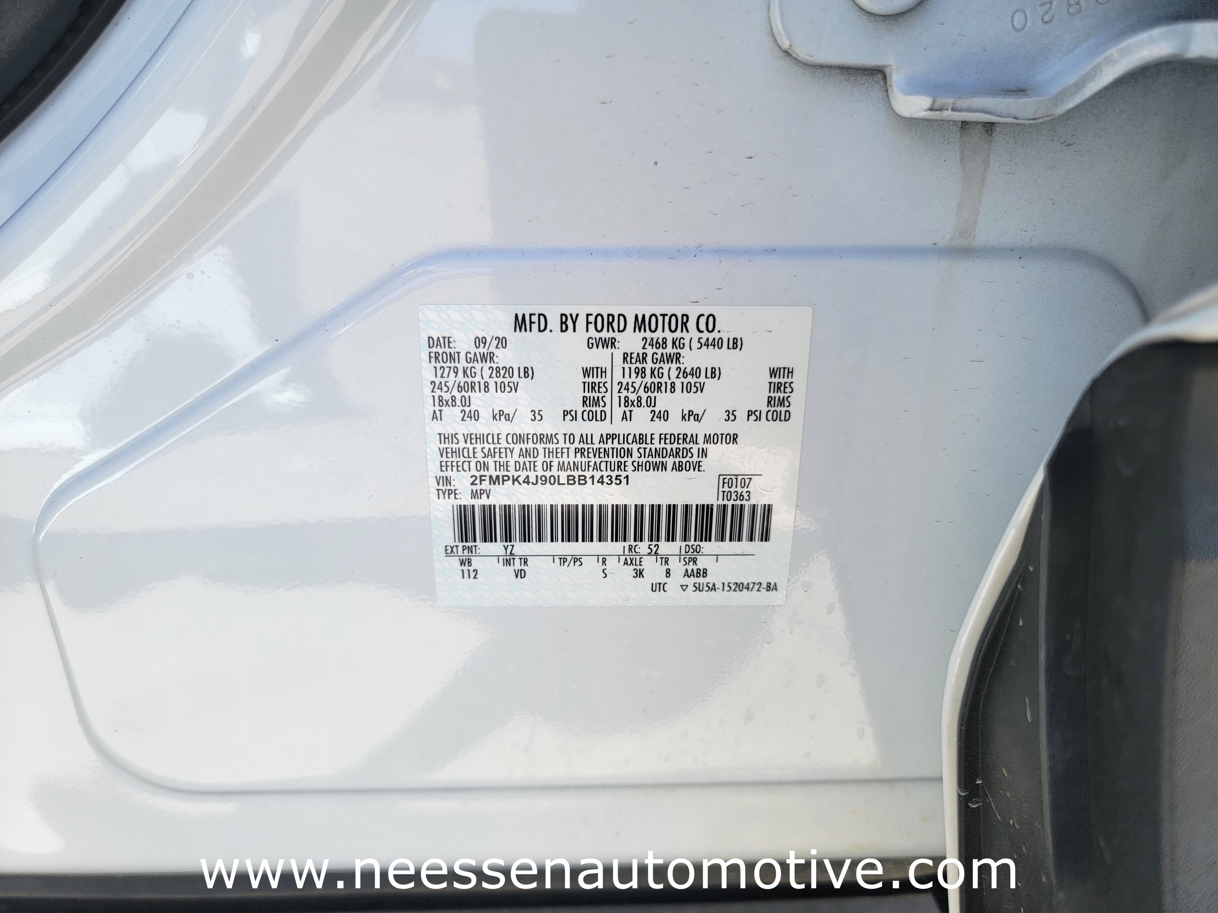 Used 2020 Ford Edge SEL image 35