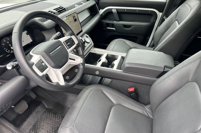 Certified 2025 Land Rover Defender 110 S AWD/4WD image 9