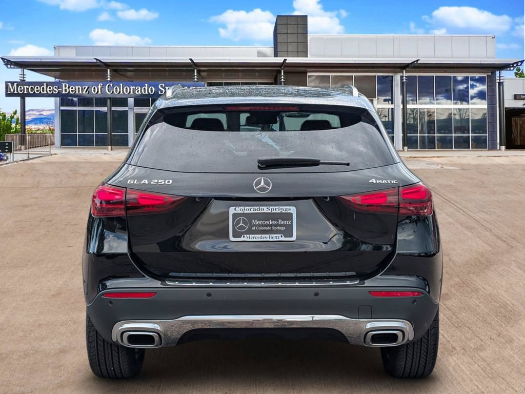 New 2026 Mercedes-Benz GLA 250 4MATIC image 6