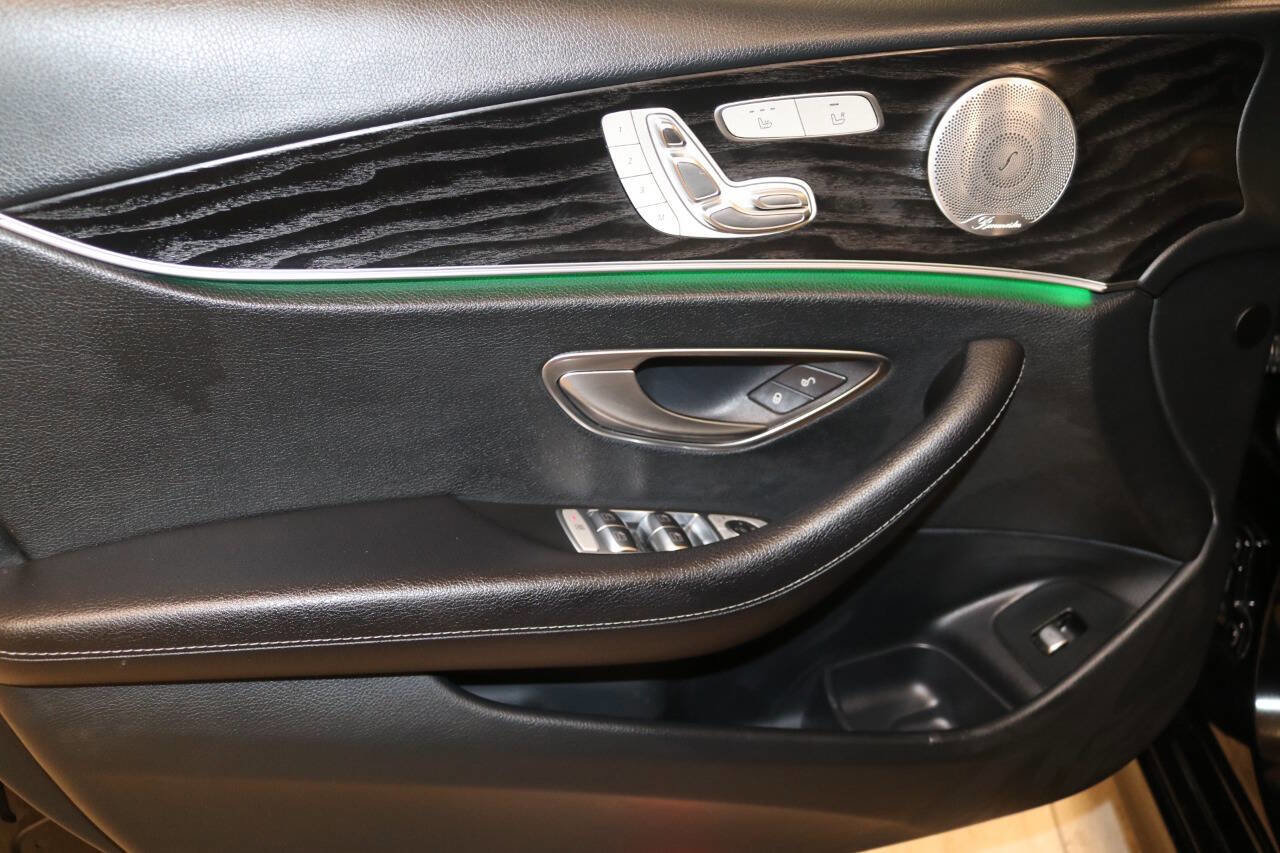 Used 2020 Mercedes-Benz E 350 Sedan image 59