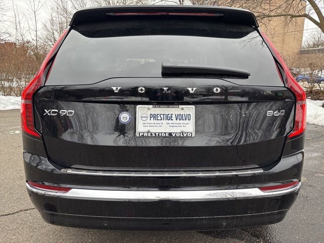 New 2026 Volvo XC90 B6 Plus w/ Protection Package Premier image 6