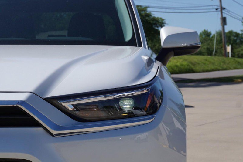 Used 2025 Toyota Grand Highlander FWD image 10