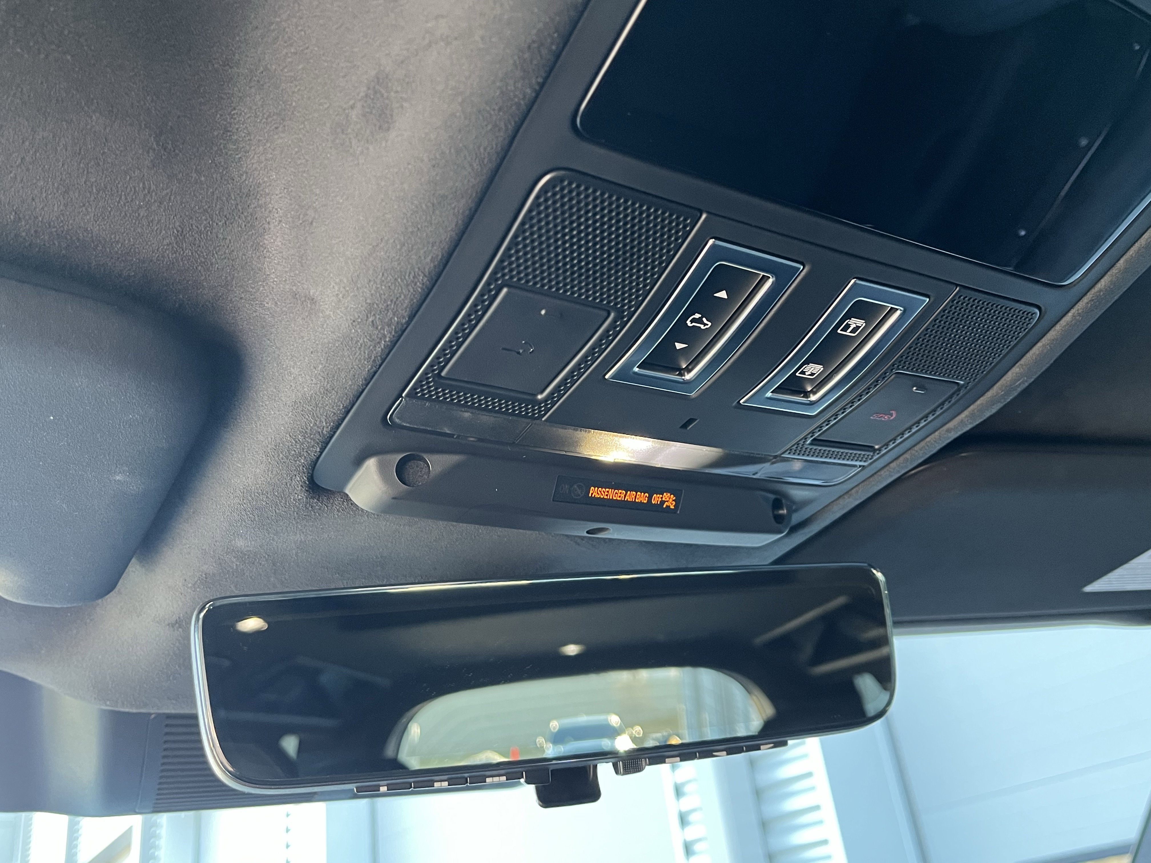 Certified 2026 Land Rover Defender 110 V8 image 21