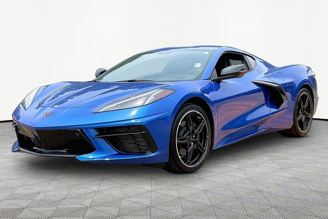 Used 2020 Chevrolet Corvette Stingray Preferred Cpe w/ 2LT Preferred Equipment Group RWD image 3