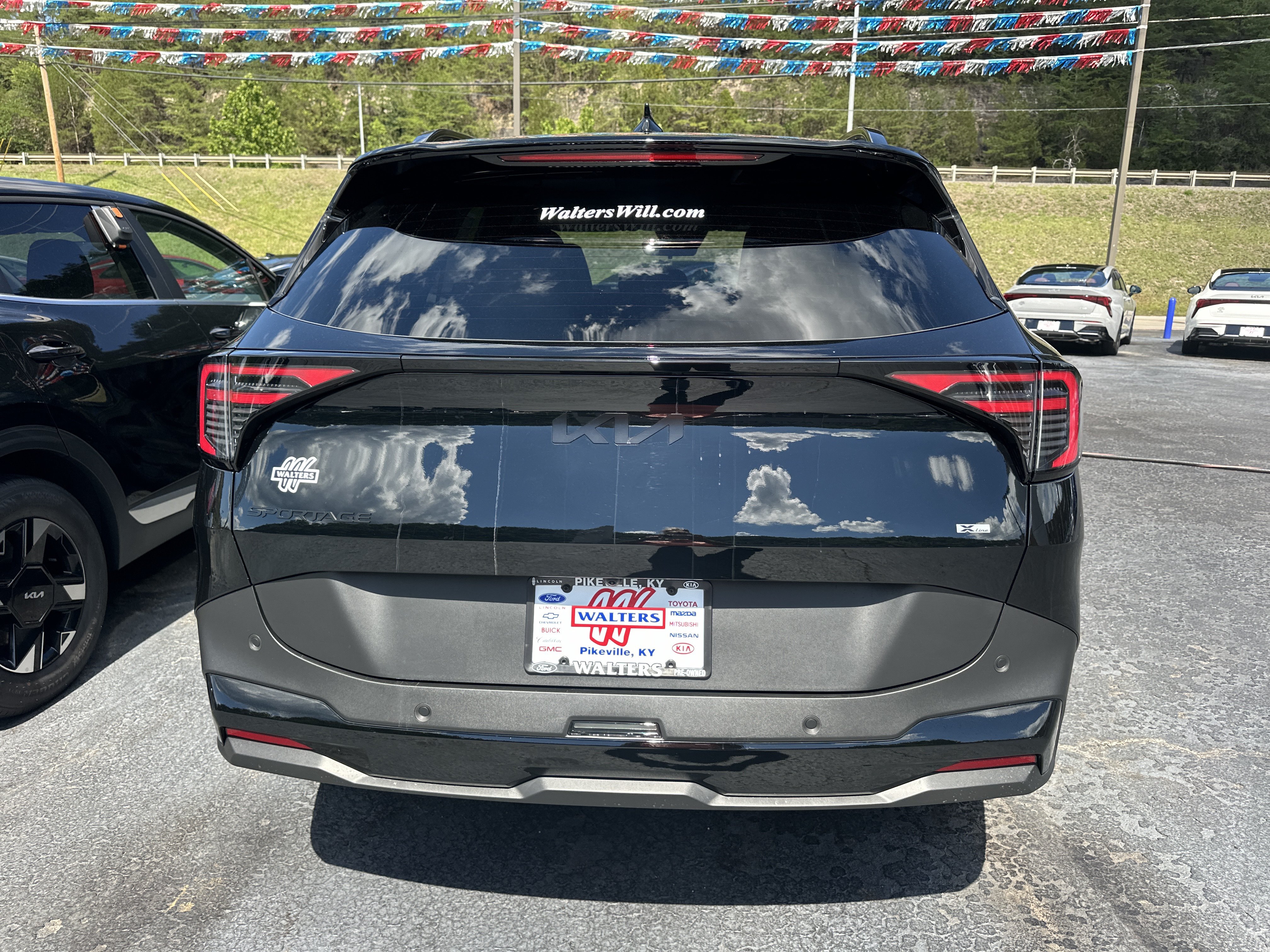 New 2026 Kia Sportage X-Line w/ X-Line Technology Package AWD/4WD image 3