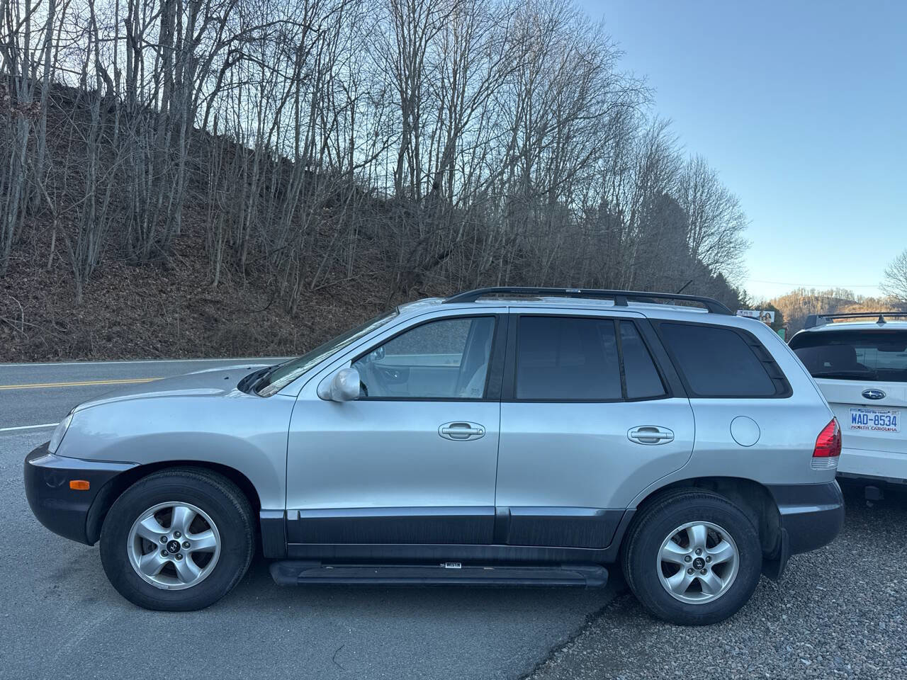 Used 2006 Hyundai Santa Fe GLS FWD image 2