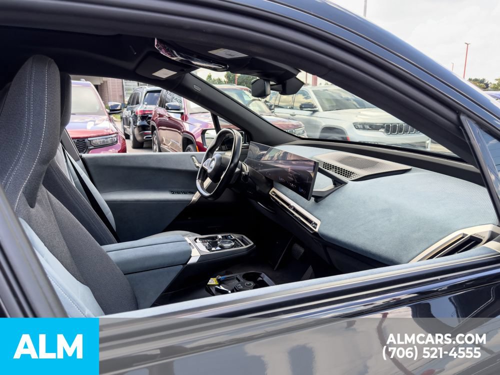 Used 2024 BMW iX xDrive50 w/ Convenience Package AWD/4WD image 24