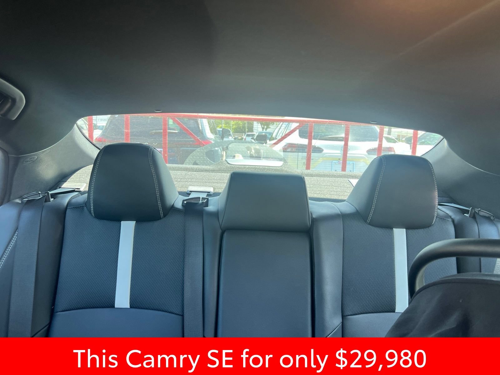 Used 2025 Toyota Camry SE FWD image 13