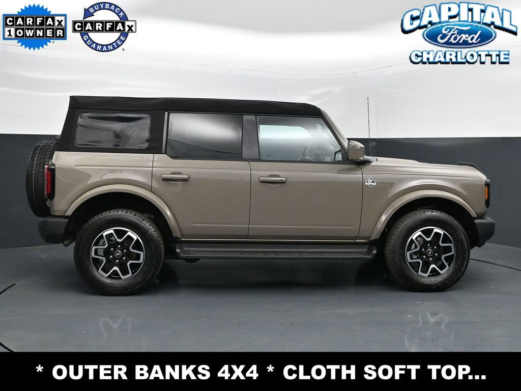 Used 2025 Ford Bronco Outer Banks image 9