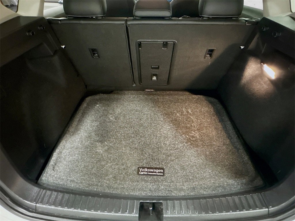 Used 2022 Volkswagen Taos SE image 24