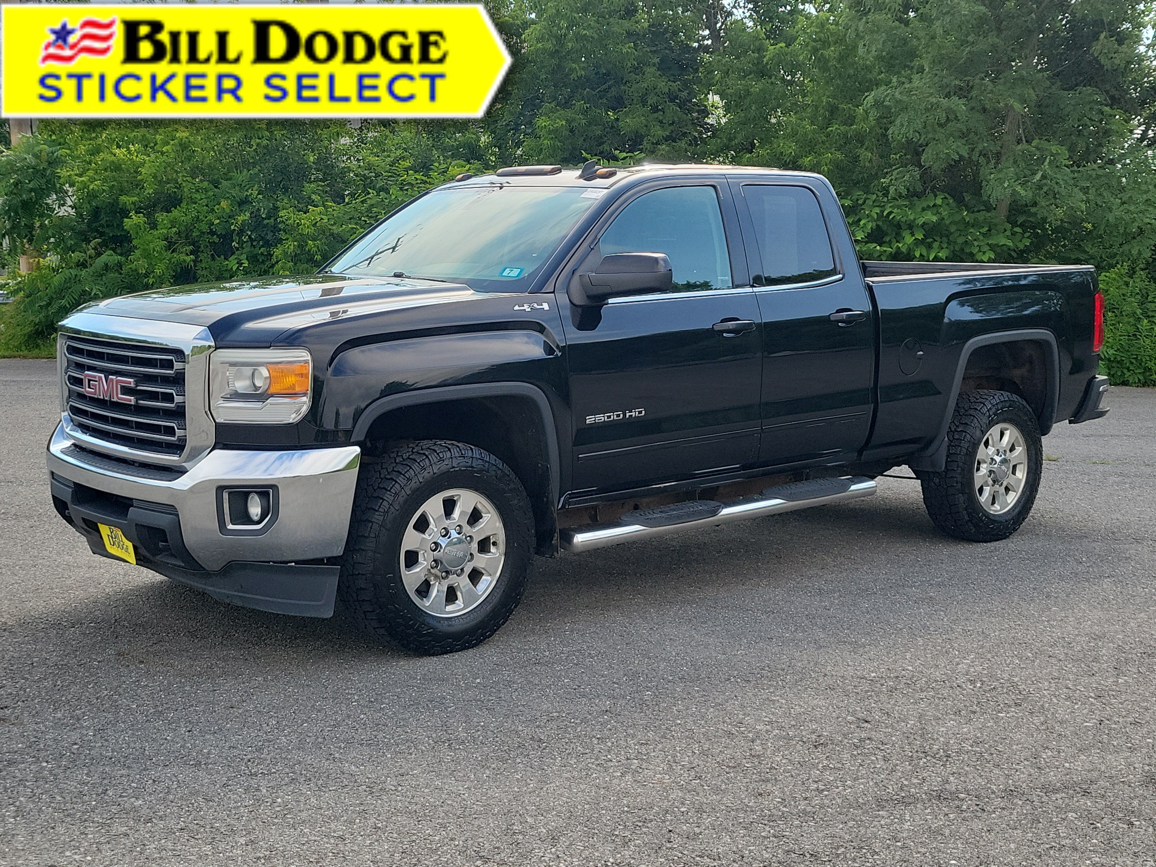 Used 2015 GMC Sierra 2500 SLE w/ SLE Preferred Package AWD/4WD image 1
