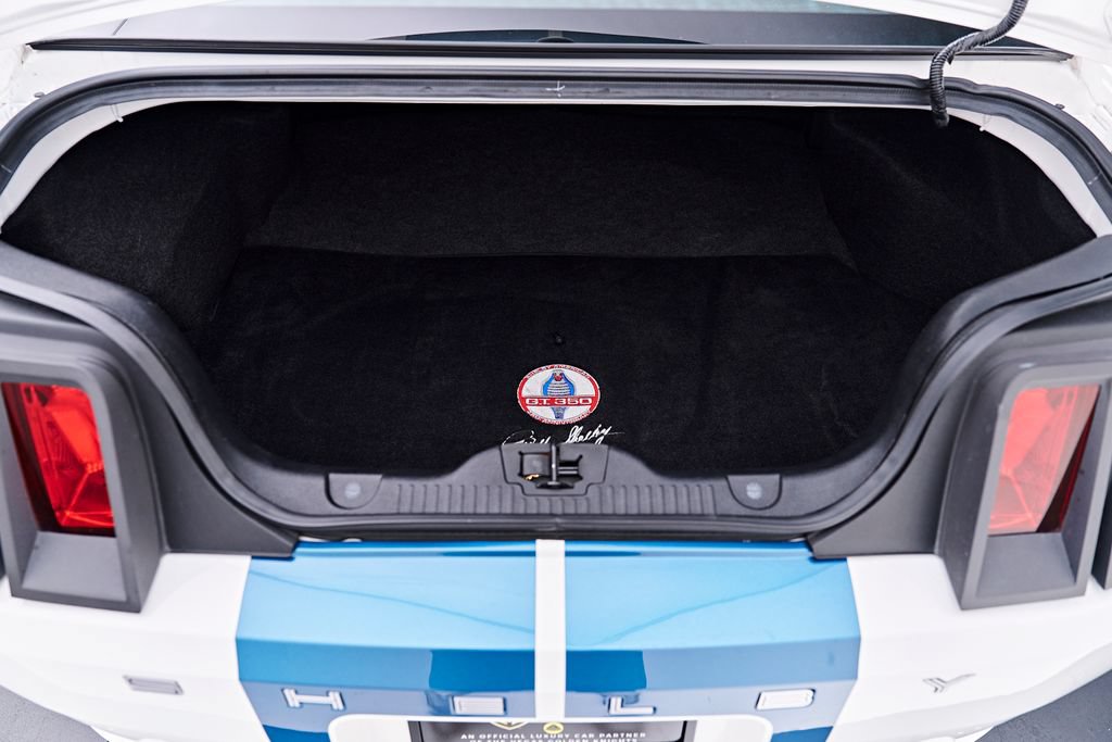 Used 2011 Ford Mustang GT Premium w/ Electronics Pkg RWD image 31