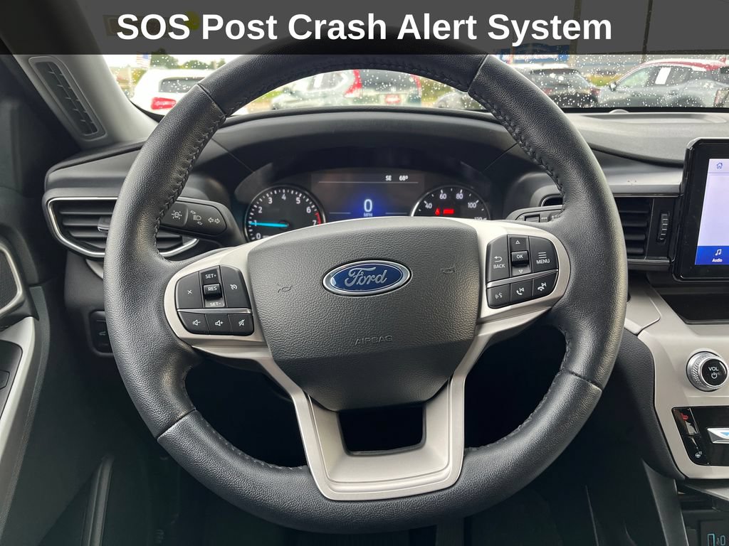 Used 2024 Ford Explorer XLT w/ Equipment Group 202A AWD/4WD image 19