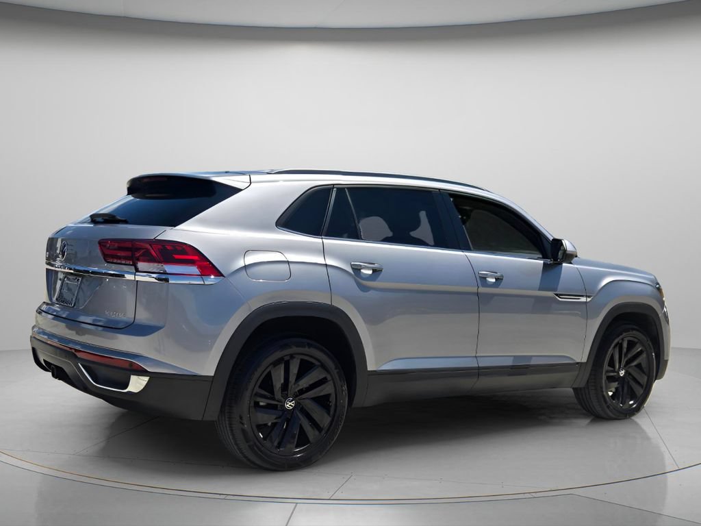 Certified 2022 Volkswagen Atlas Cross Sport SE FWD image 6