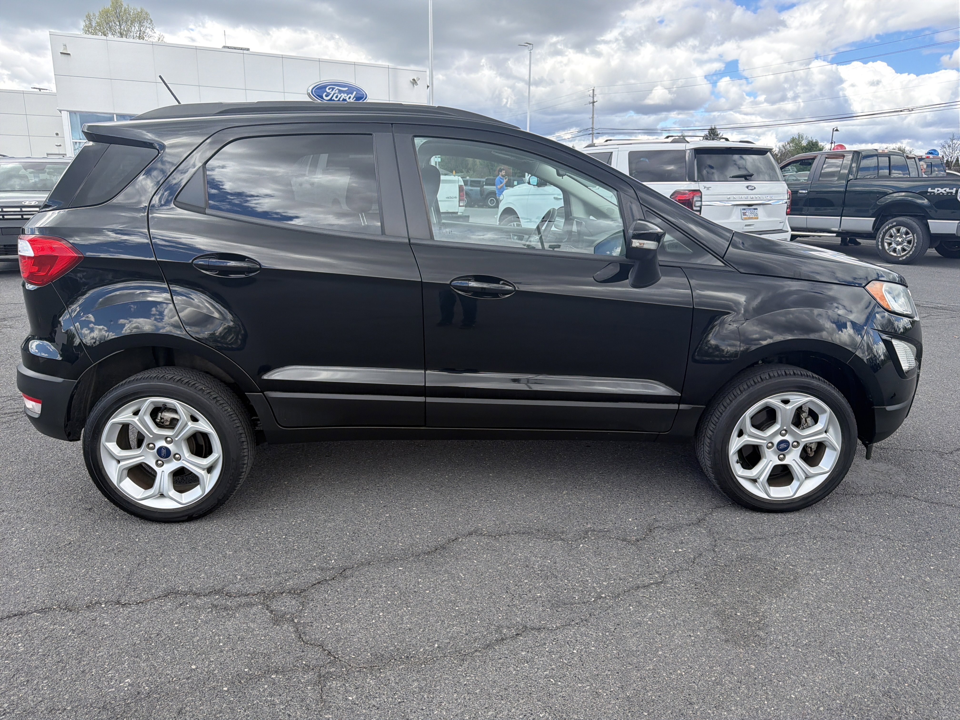 Used 2021 Ford EcoSport SE w/ SE Convenience Package video 2
