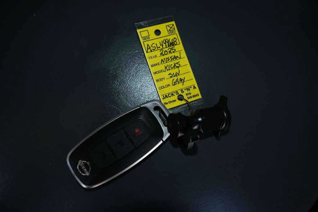 Used 2025 Nissan Kicks Play S FWD image 34