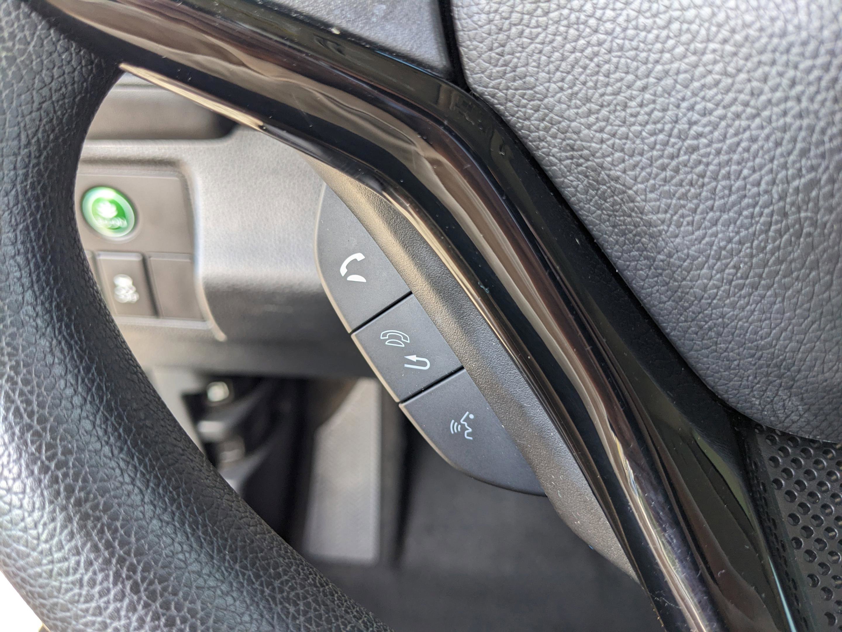 Used 2022 Honda HR-V EX image 38