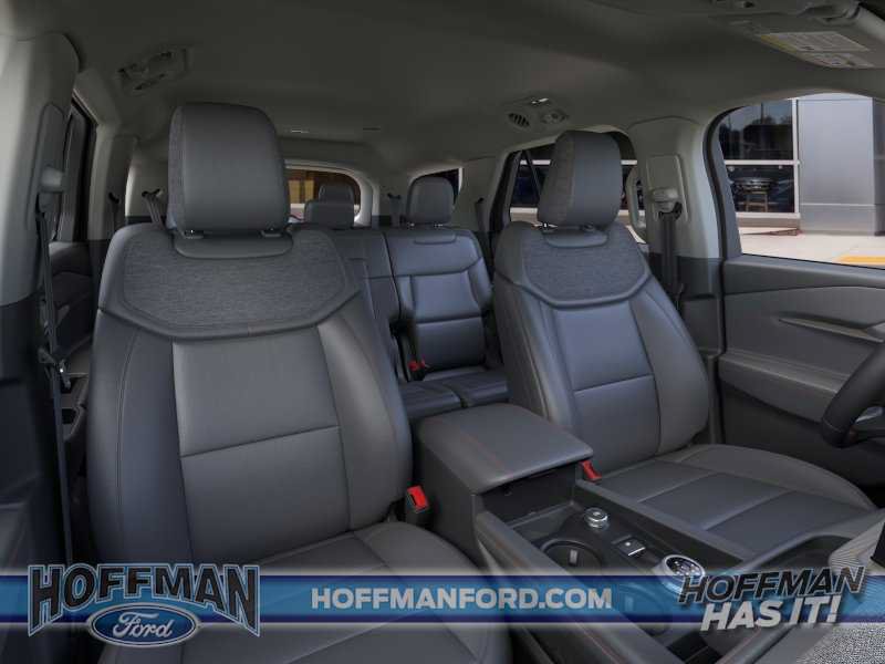 New 2026 Ford Explorer Active w/ Active Comfort Package AWD/4WD image 10