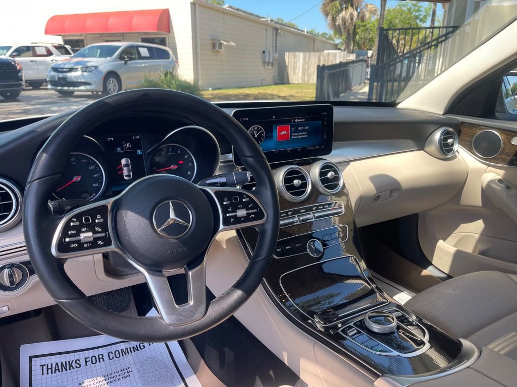 Used 2020 Mercedes-Benz C 300 Sedan image 12