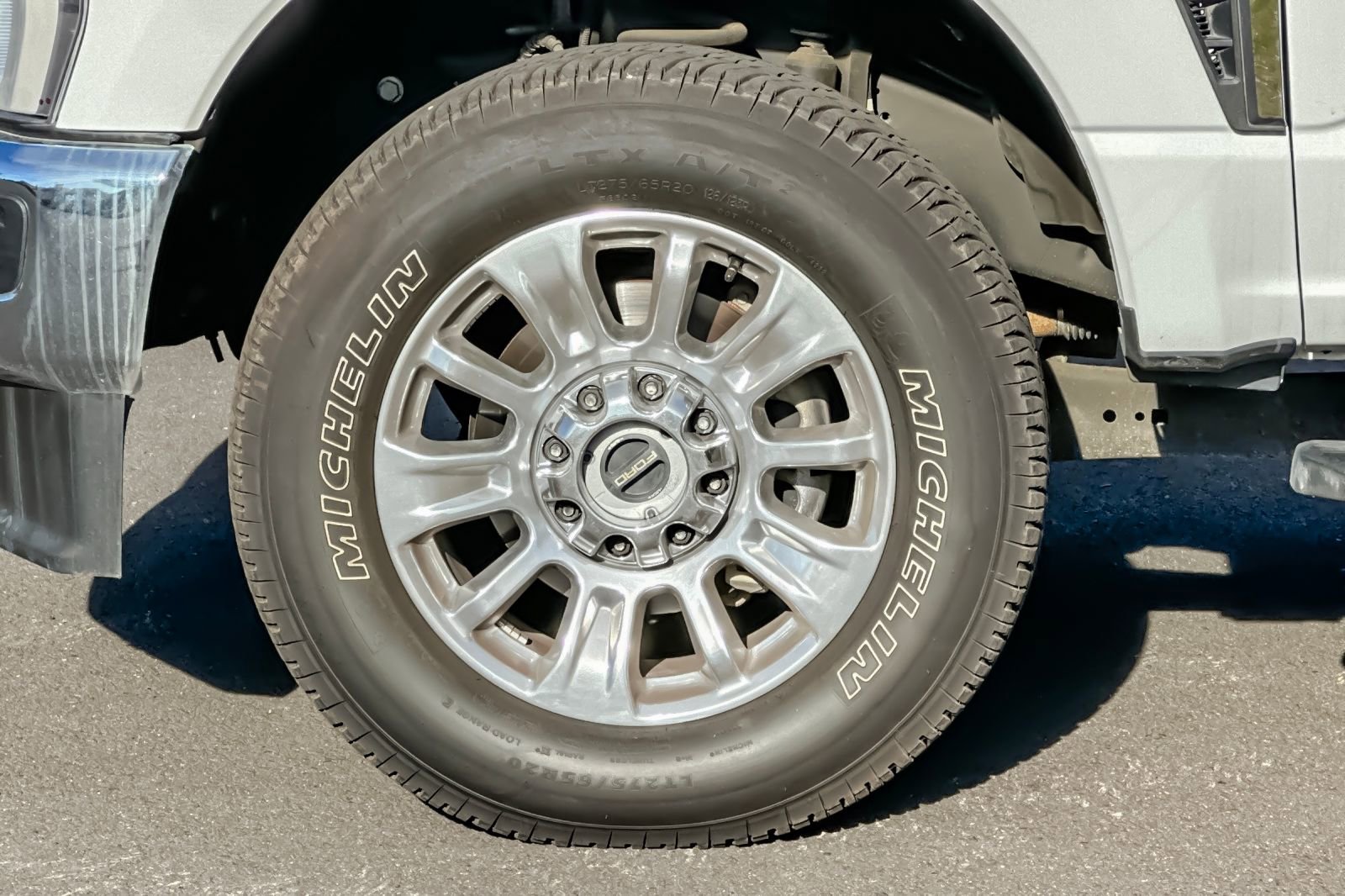 Used 2023 Ford F350 XLT w/ FX4 Off-Road Package image 34