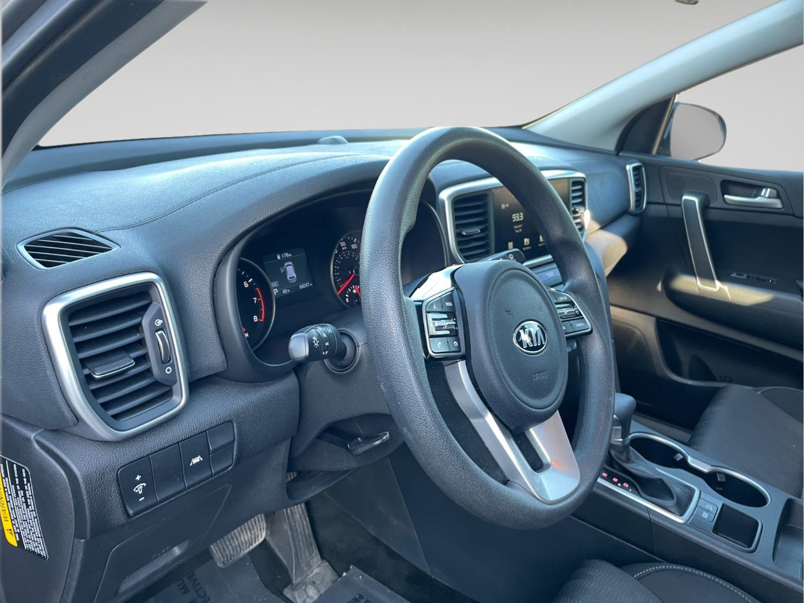 Used 2021 Kia Sportage LX image 20