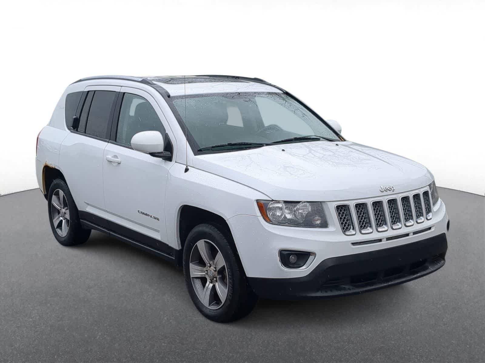 Used 2017 Jeep Compass High Altitude video 2