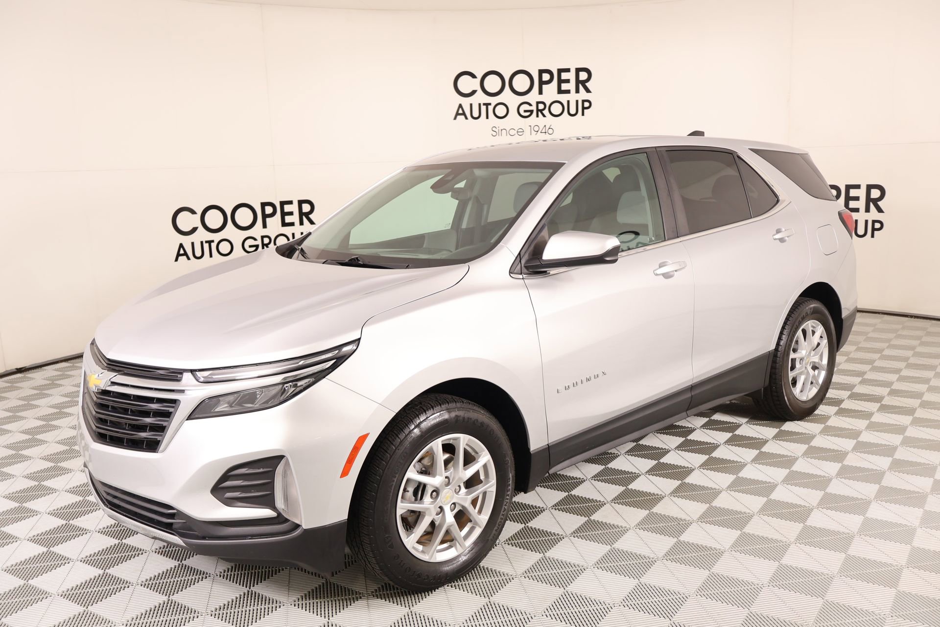 Used 2022 Chevrolet Equinox LT FWD image 9
