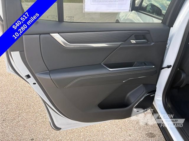 Used 2026 GMC Acadia Elevation FWD image 26