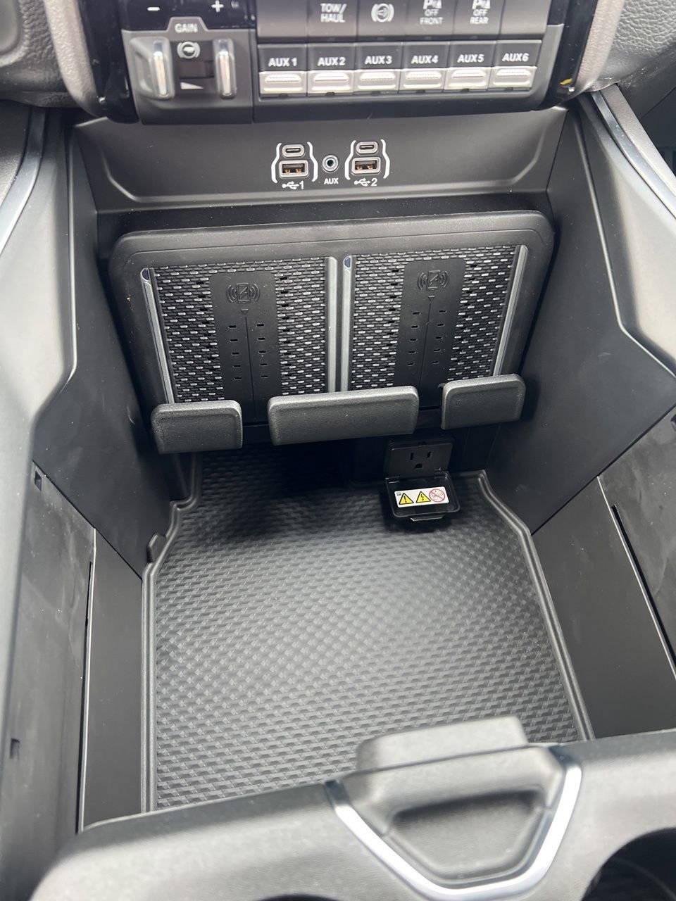 New 2026 RAM 3500 Big Horn image 28