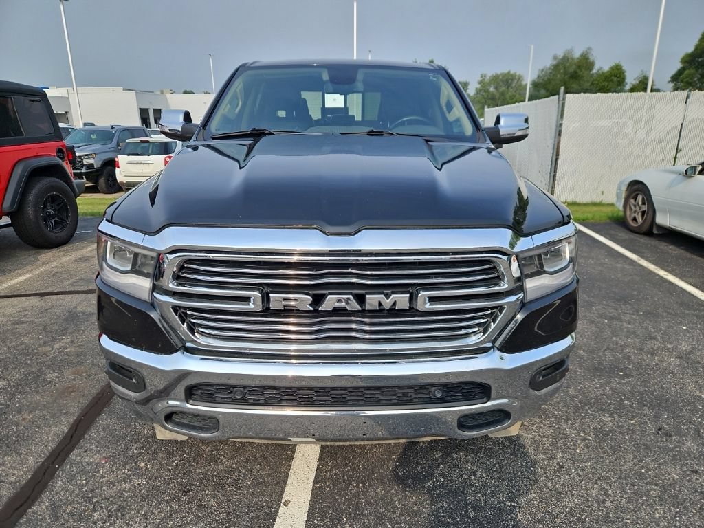 Used 2019 RAM 1500 Laramie AWD/4WD image 2