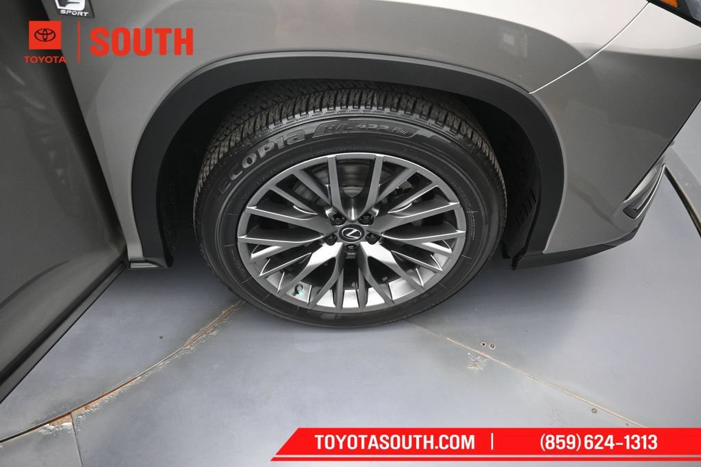 Used 2020 Lexus RX 350 F Sport w/ Cold Weather Package AWD/4WD image 35