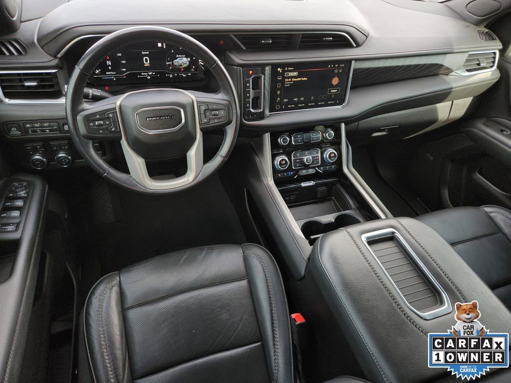 Used 2022 GMC Yukon XL Denali w/ Denali Premium Package image 33