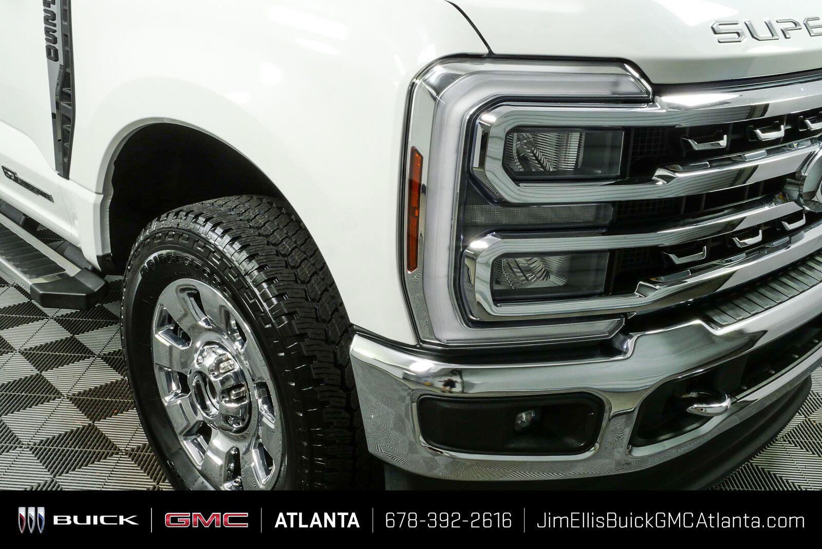 Used 2024 Ford F250 Lariat w/ Chrome Package AWD/4WD image 34