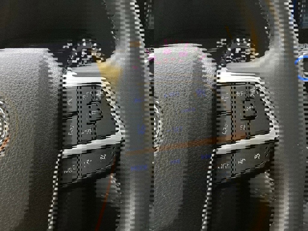 Certified 2022 Toyota Highlander Platinum image 20