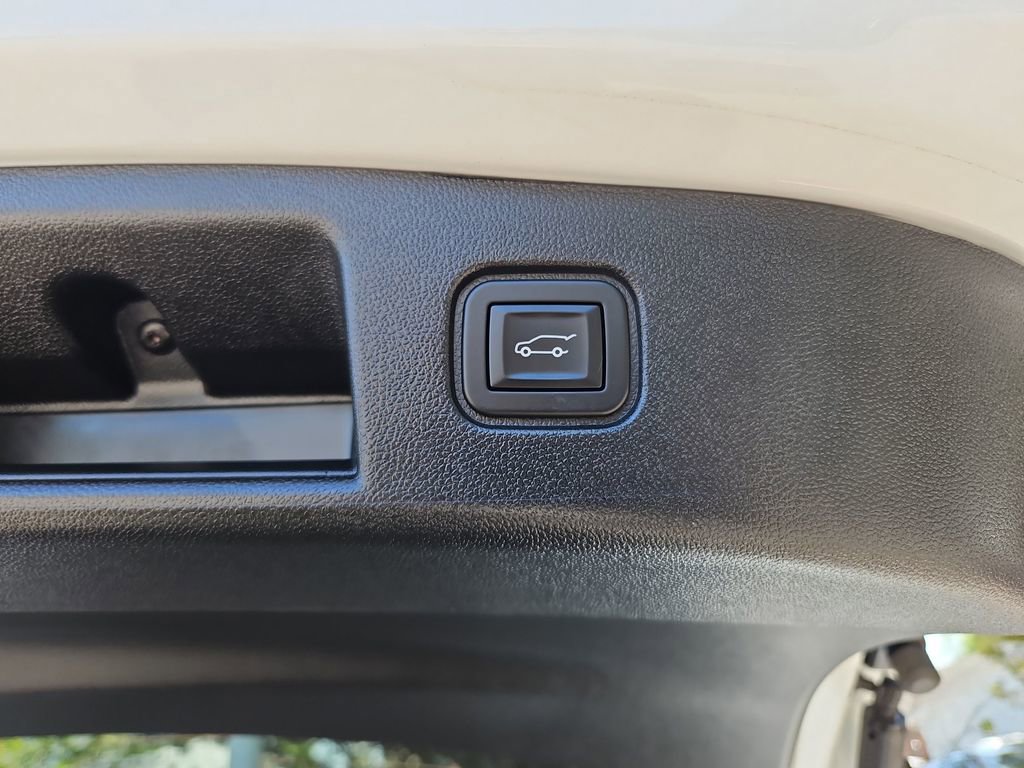 Used 2025 Chevrolet Blazer EV LT image 41