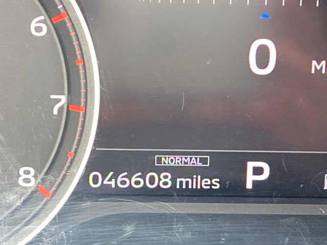 Used 2024 Mitsubishi Outlander SE image 17