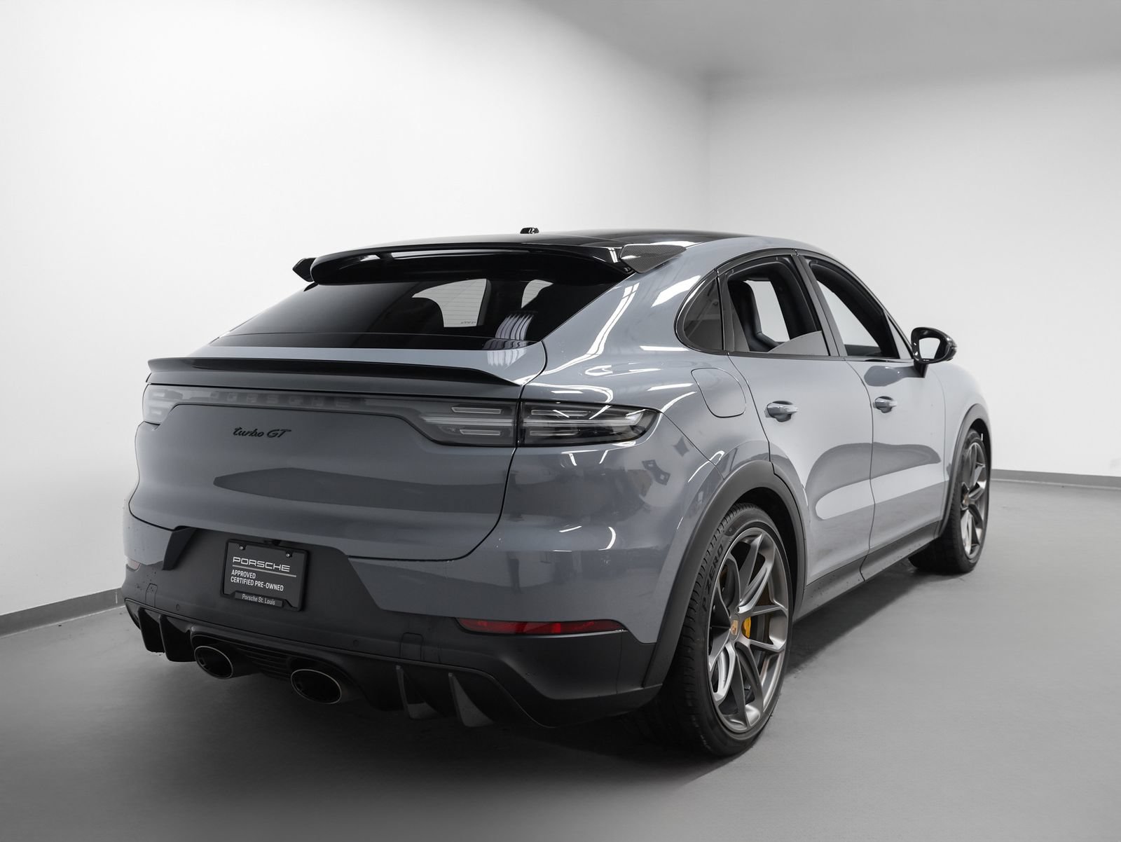 Used 2023 Porsche Cayenne Turbo GT AWD/4WD image 12