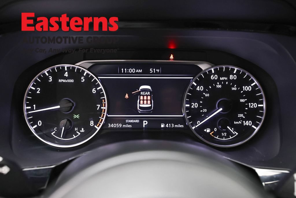 Used 2025 Nissan Pathfinder SV FWD image 18