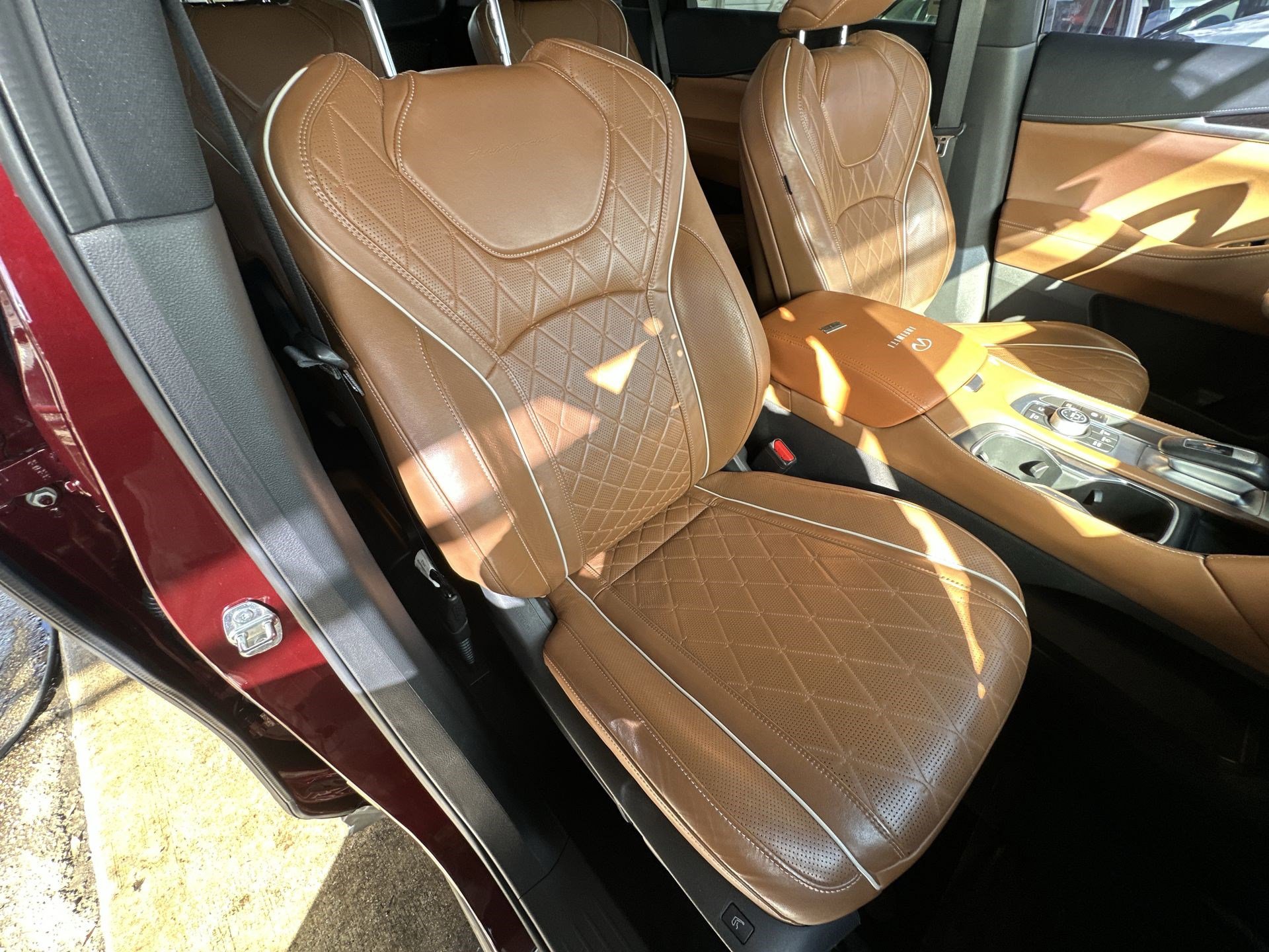 Used 2022 INFINITI QX60 Autograph w/ Cargo Package image 28