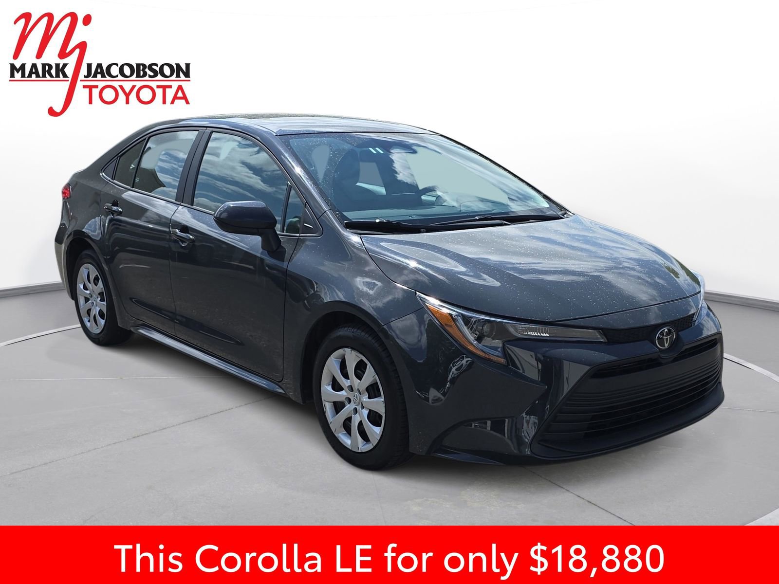 Used 2024 Toyota Corolla LE image 5